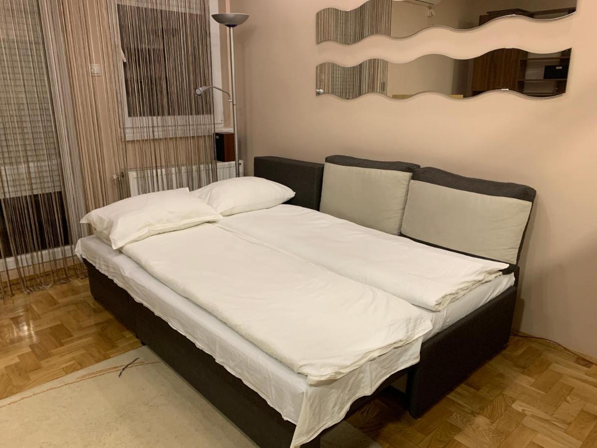 Mila Apartment Novi Sad Exterior foto